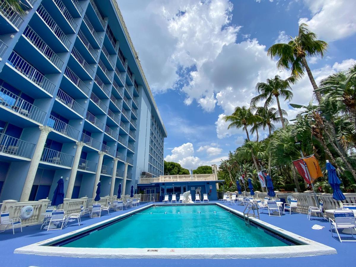 Stadium Hotel Miami Gardens Exterior photo